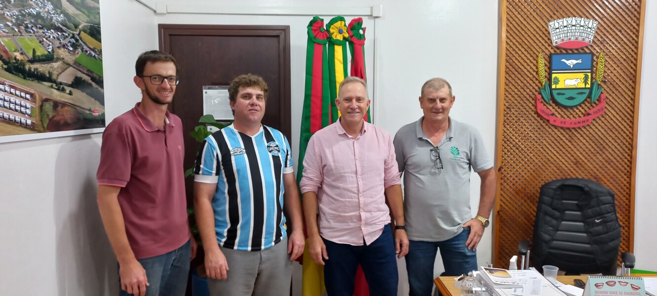 José Luís, Gelson, Prefeito Gelson e Valdemar Kuhn