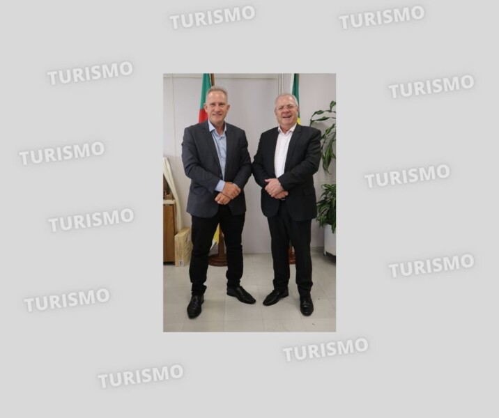 Prefeito Gelson Scherer com Vilson Covatti, Secretário de Turismo do RS.
